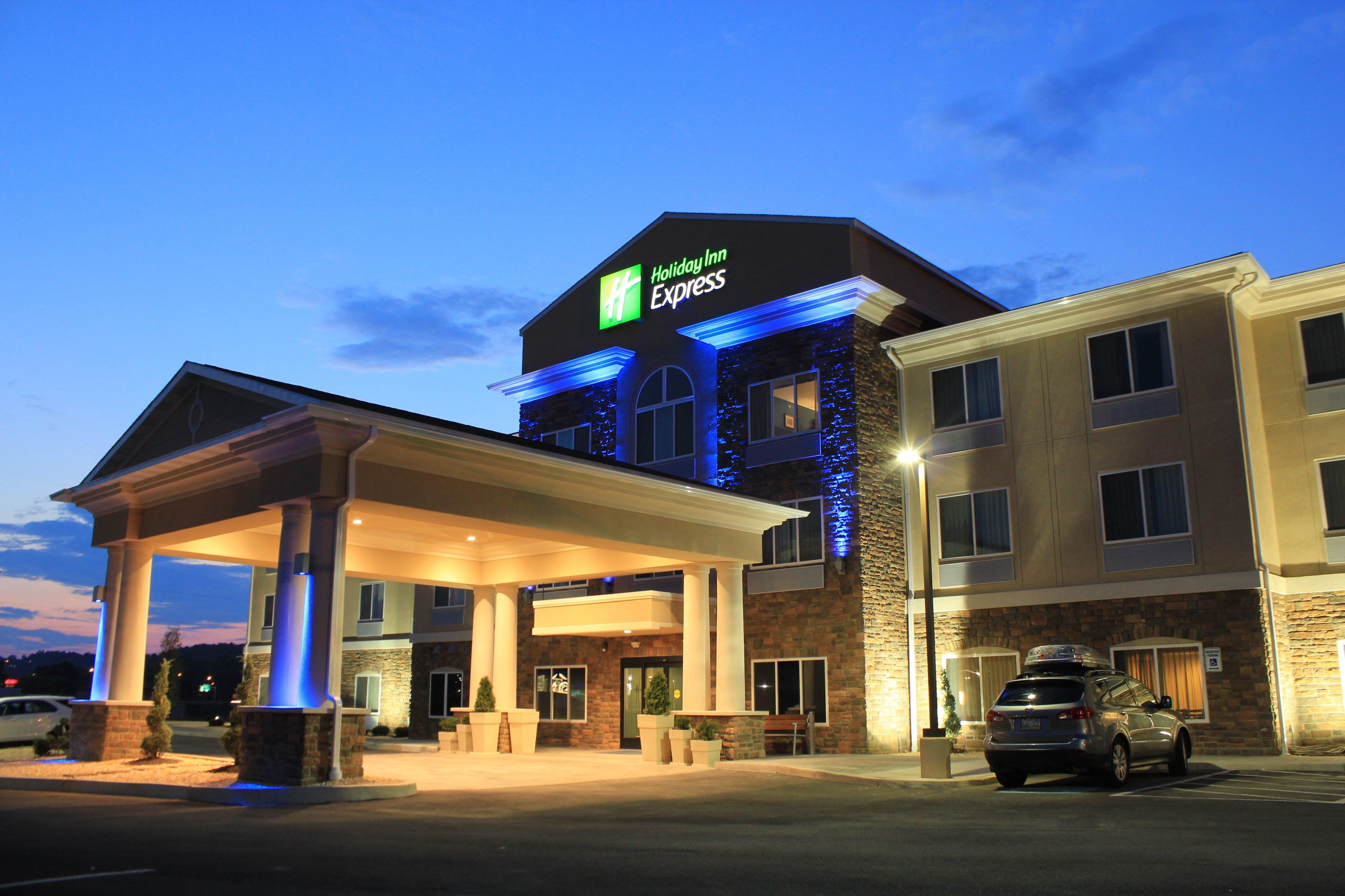 Holiday Inn Express Belle Vernon Dış mekan fotoğraf