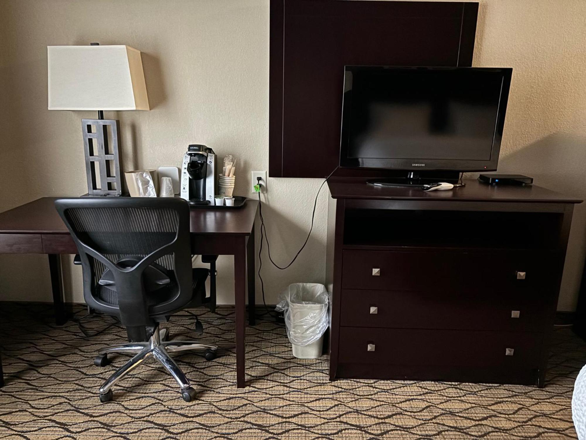 Holiday Inn Express Belle Vernon Dış mekan fotoğraf