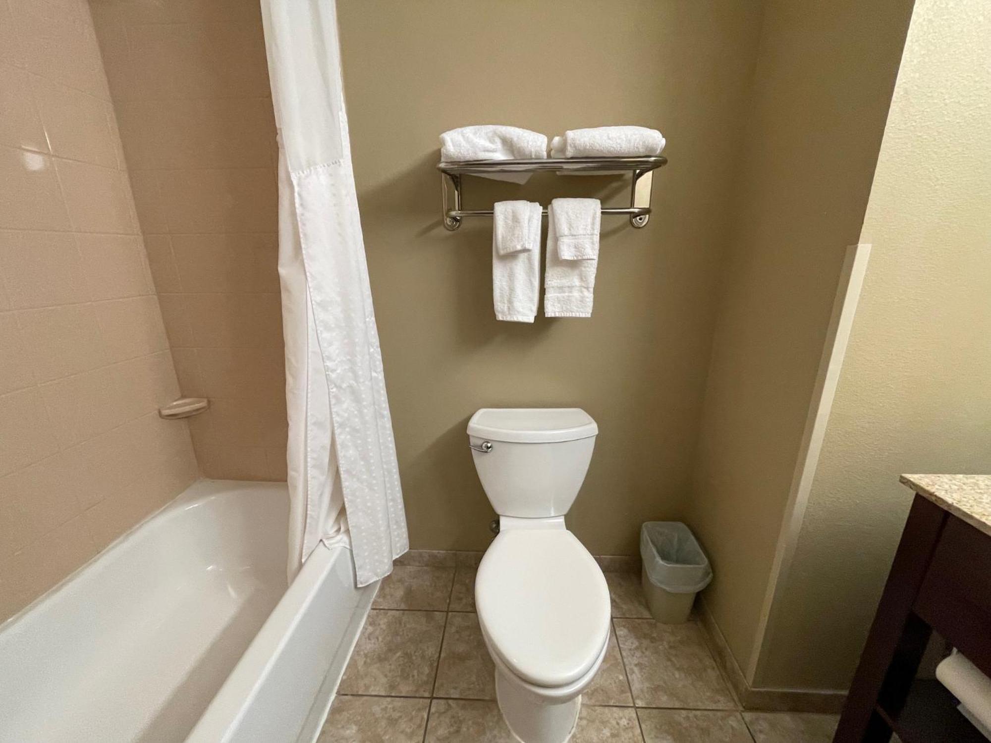 Holiday Inn Express Belle Vernon Dış mekan fotoğraf
