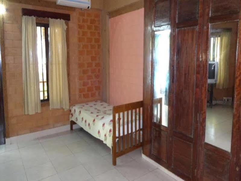 Holiday Inn Express Belle Vernon Dış mekan fotoğraf